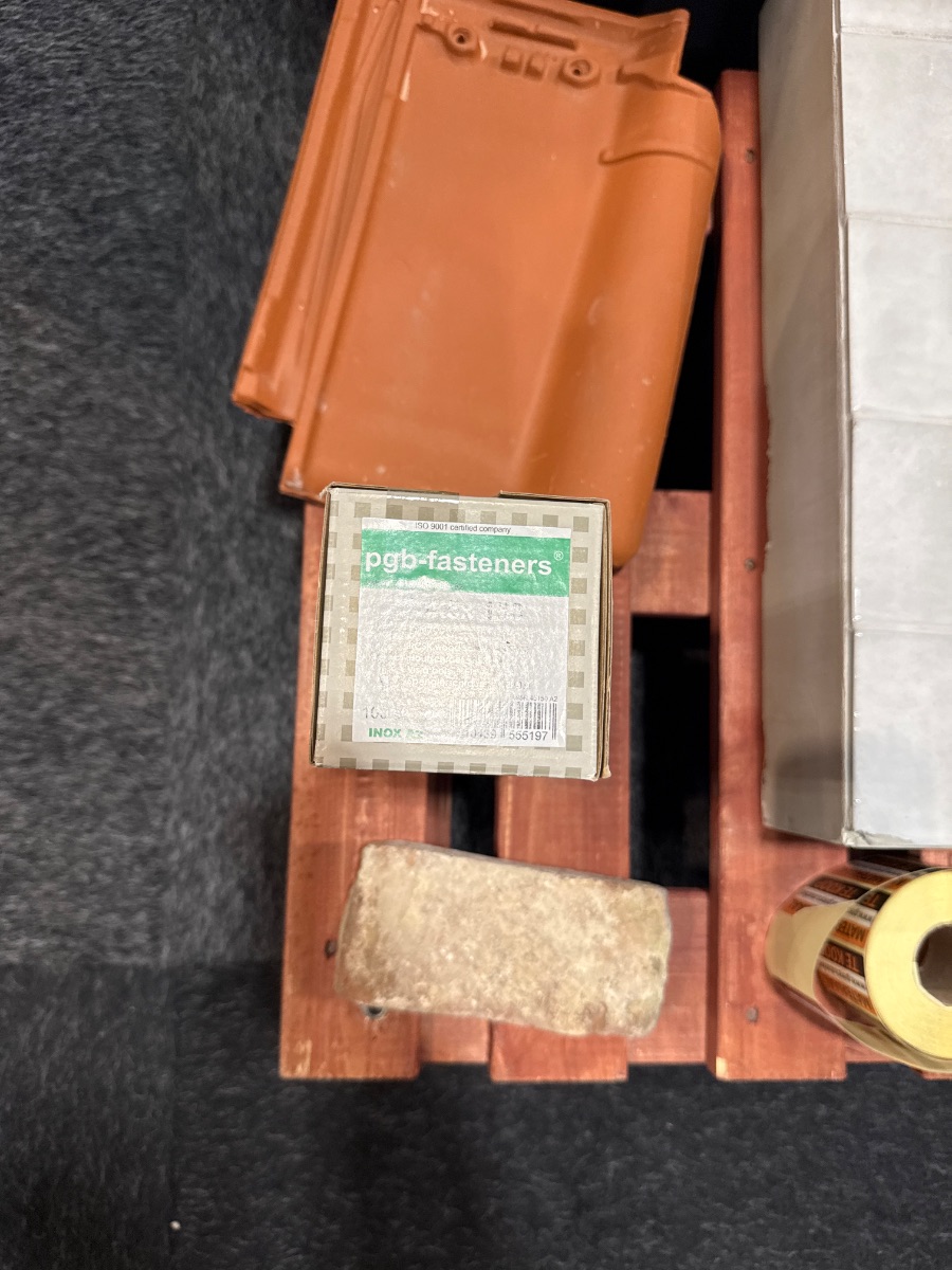 pgb-fasteners INOX bevestigingsmateriaal in doos